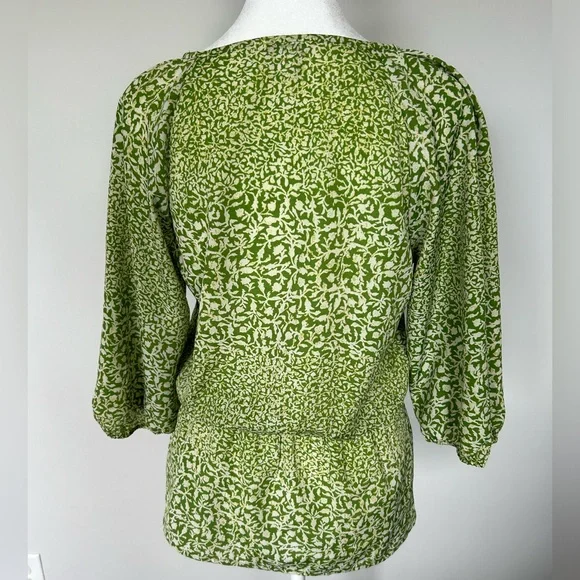 Banana Republic green floral peplum top - size S - Picture 3 of 8